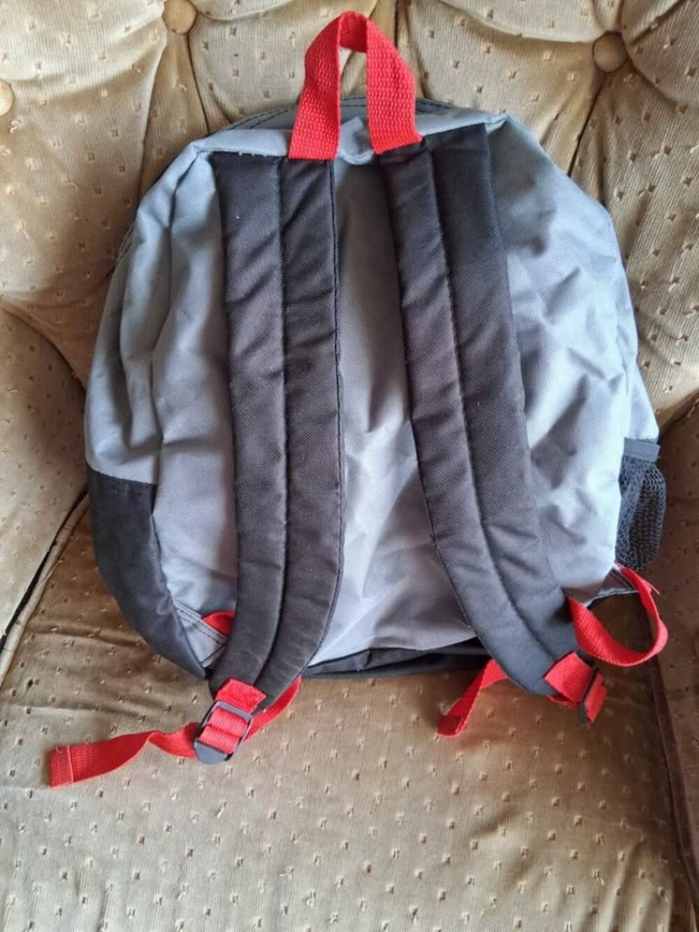 Jurassic World T-Rex Backpack - Picture 2 of 5